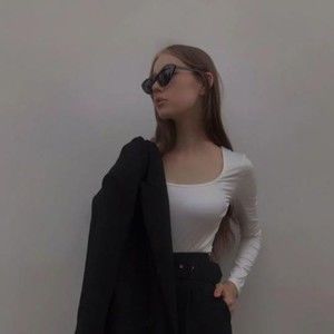 Meet your Posher, Diana